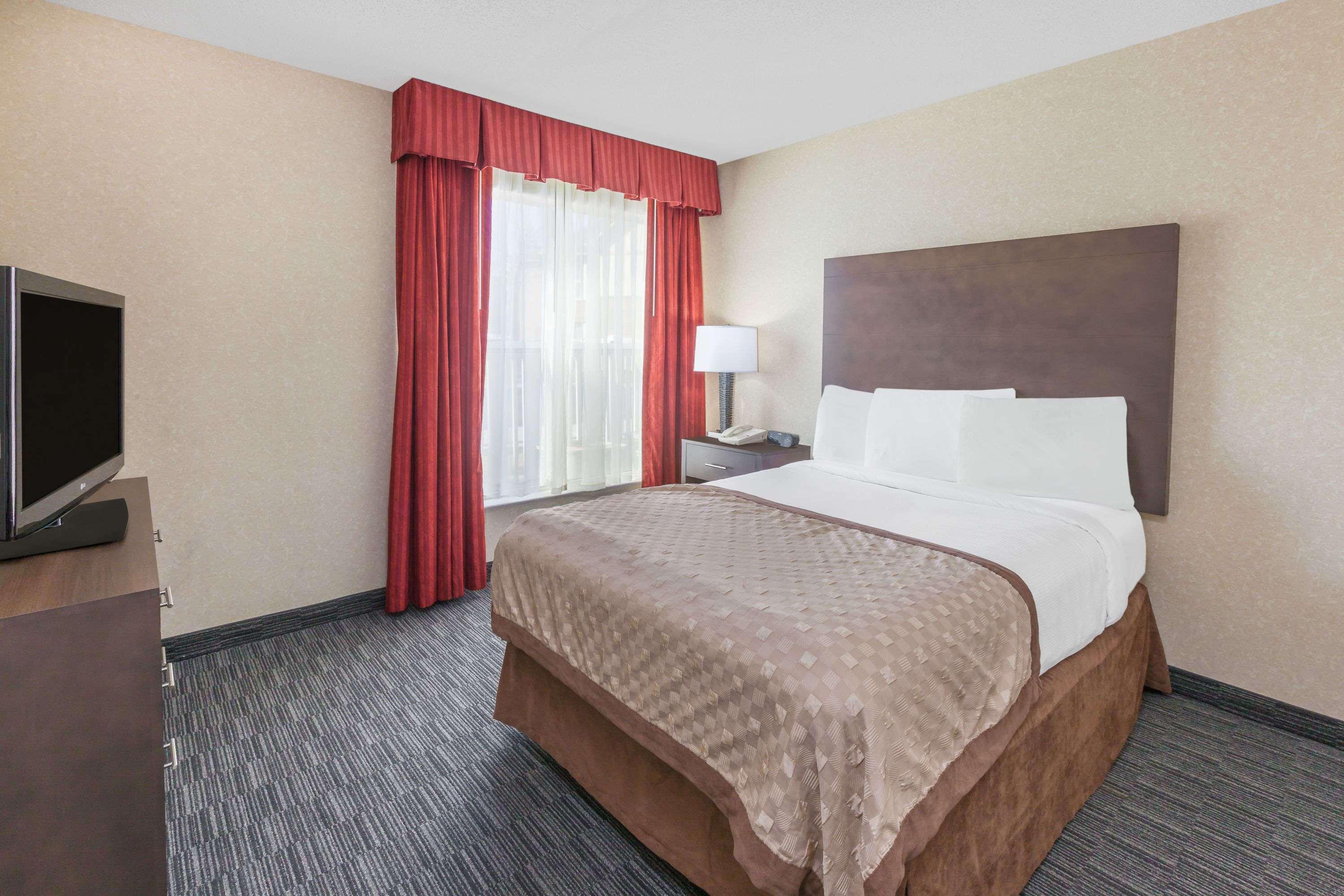 Affordable Suites Of America Detroit-Уоррен Экстерьер фото